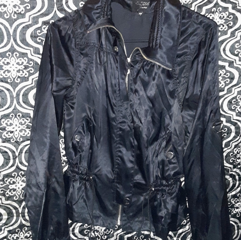 Guess Jacket - Picture 3 of 3